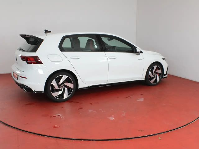 Volkswagen Golf 2.0 TSI DSG GTI