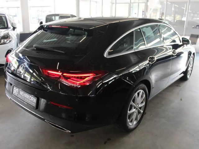 Mercedes-Benz CLA 180 Shooting Brake