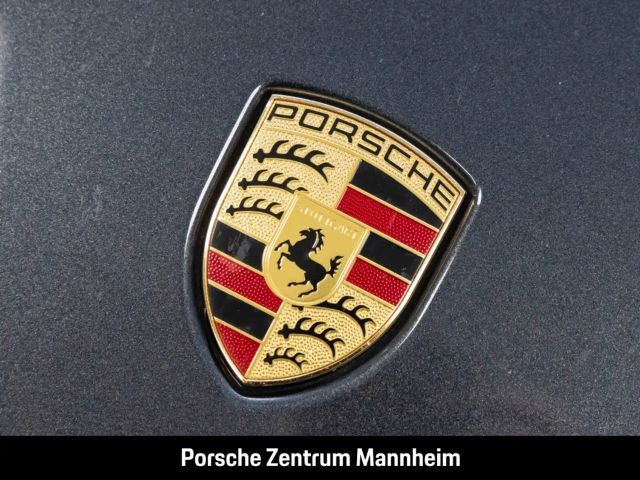 Porsche Macan S