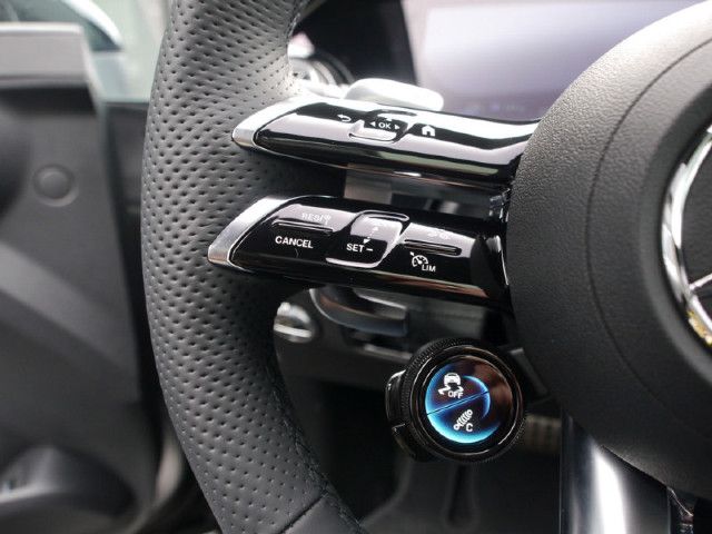 Mercedes-Benz EQE 43 4MATIC Sedan