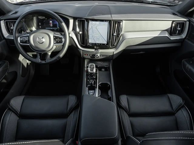 Volvo XC60 Dark Plus