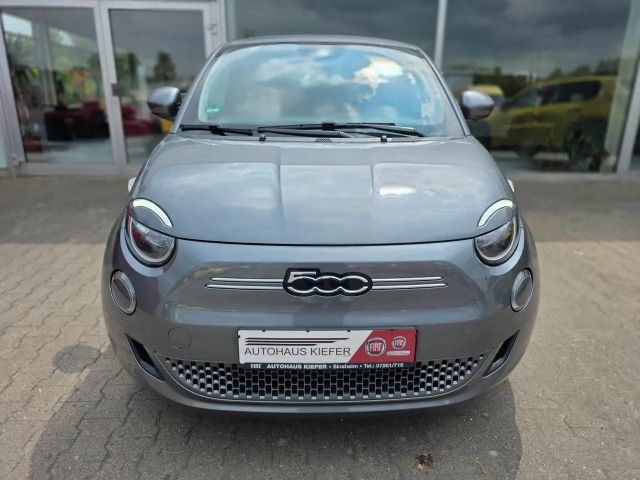 Fiat 500e Icon