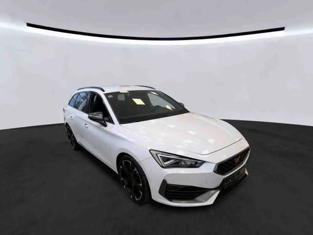 Cupra Leon 1.4 e-Hybrid ST