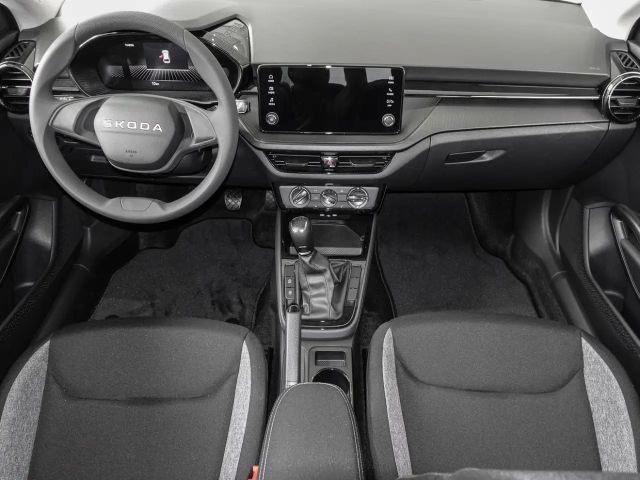 Skoda Fabia 1.0 MPI Essence LED PDC SHZ SOUNDSYS SPURH