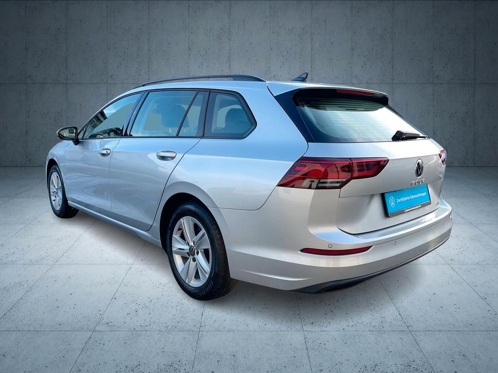 Volkswagen Golf 1.5 eTSI DSG Life Variant