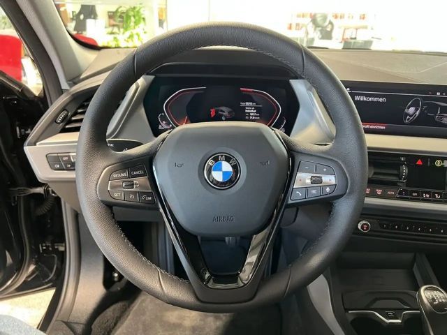 BMW 116 116d Advantage pakket Sedan