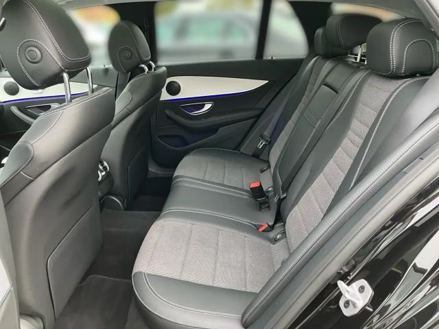 Mercedes-Benz E 220 AMG Line E 220 d Estate