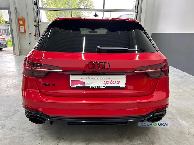 Audi RS4 Avant Quattro