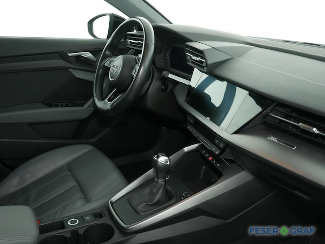 Audi A3 30 TFSI Sedan