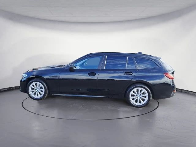 BMW 320 320d Advantage pakket Touring xDrive