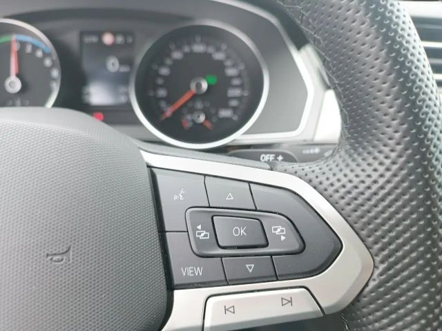 Volkswagen Passat DSG GTE Variant