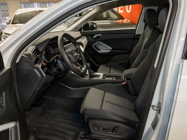 Audi Q3 35 TFSI S-Line S-Tronic