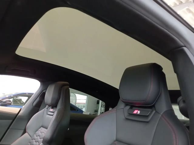 Audi e-tron GT Audi S e-tron GT