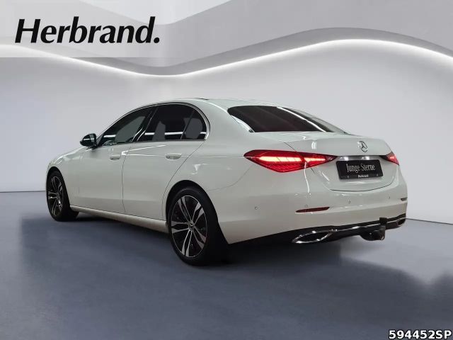 Mercedes-Benz C 180 AVANTGARDE Sedan