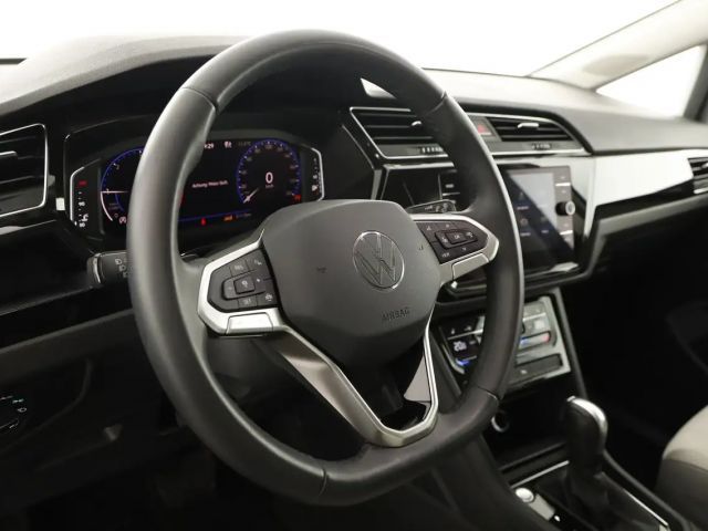 Volkswagen Touran DSG Highline