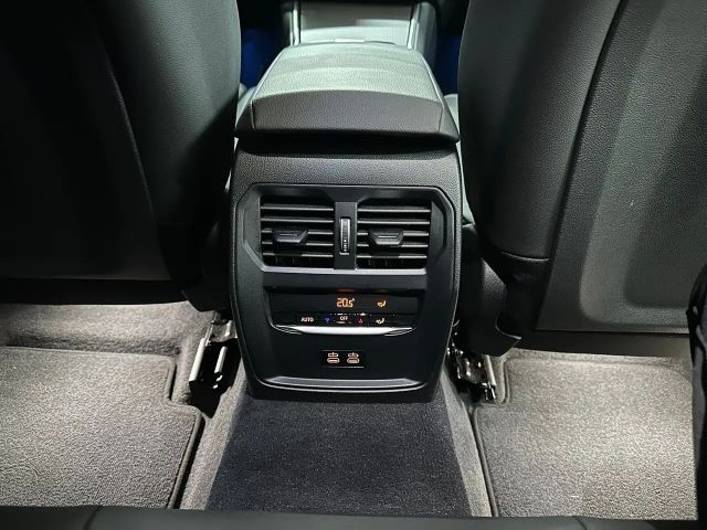 BMW 320 320d M-Sport Touring xDrive