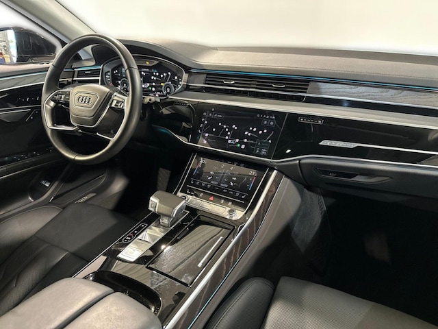 Audi A8 60 TFSI Hybride Quattro