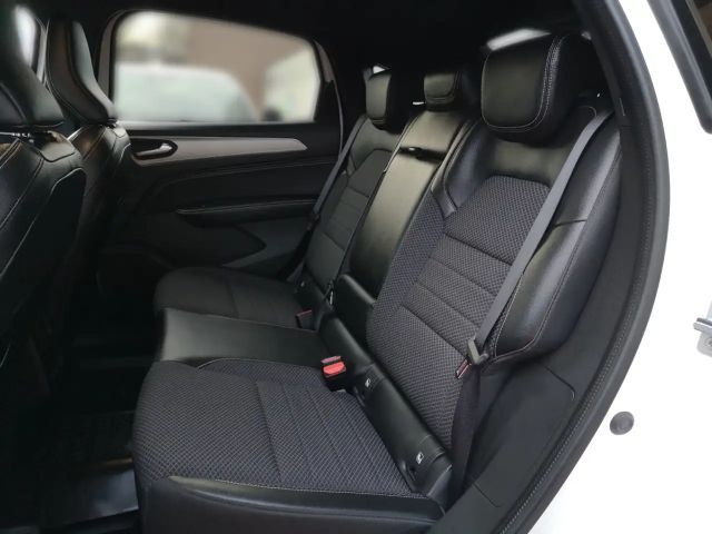 Renault Arkana EDC Hybrid Techno