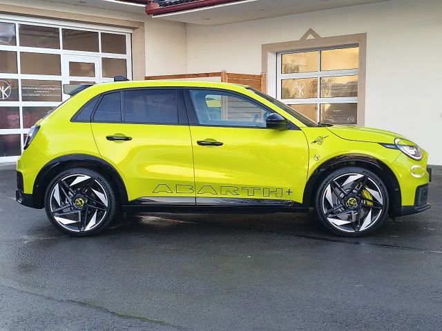 Abarth 600e Scorpionissima