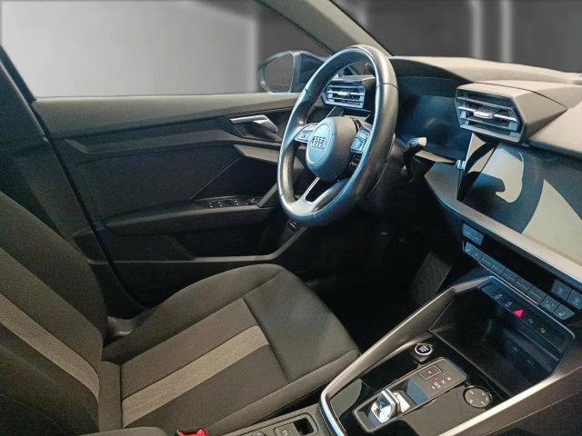 Audi A3 30 TFSI S-Tronic Sedan