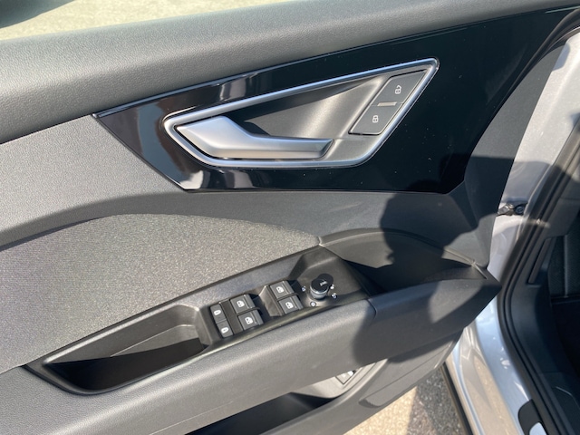 Audi Q4 e-tron SUV 45 e-tron Audi Q4 e-tron