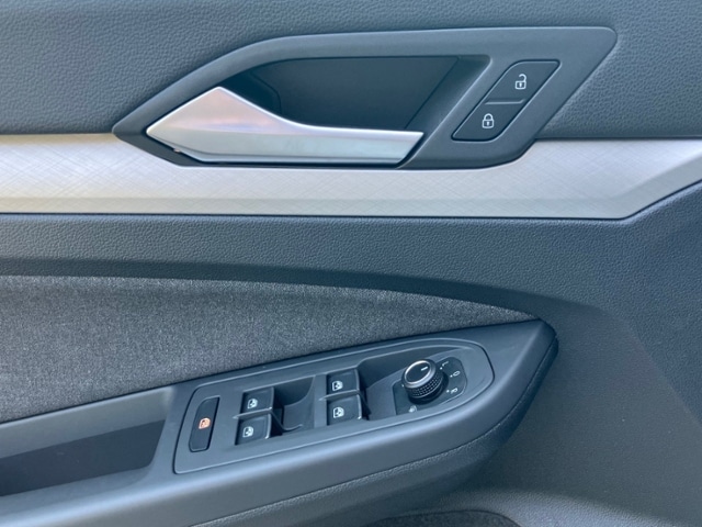 Volkswagen Golf 1.5 TSI Golf VIII