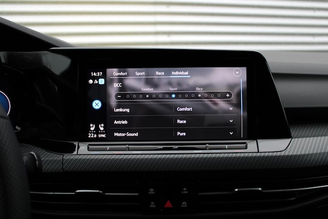 Volkswagen Golf 2.0 TSI