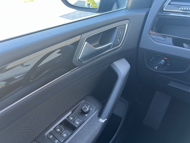 Volkswagen Touran 1.5 TSI DSG