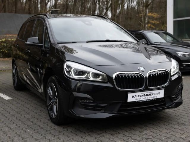 BMW 218 218d Gran Tourer Sport Line