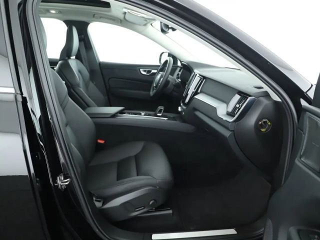 Volvo XC60 AWD Momentum