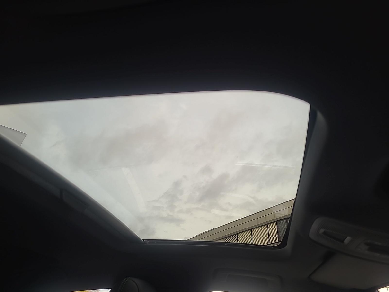 Audi RS3 Quattro S-Tronic Sedan