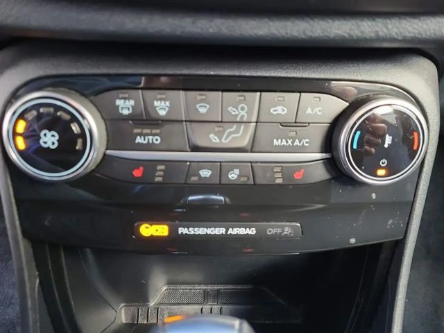 Ford Puma EcoBoost Titanium