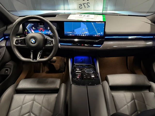 BMW 520 520d M-Sport Touring