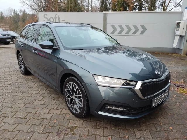 Skoda Octavia 1.5 TSI Ambition Combi