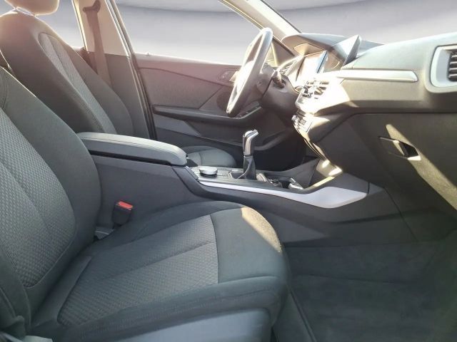 BMW 118 118i Advantage pakket Sedan