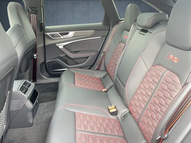 Audi RS6 Avant Performance