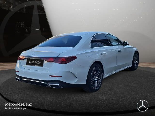 Mercedes-Benz E 200 AMG Line Sedan