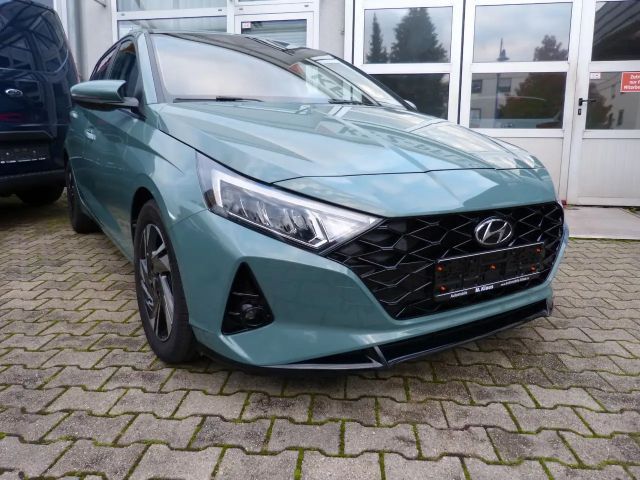 Hyundai i20 ADVANCED VOLL-LED SHZ LHZ APPLE KAMERA