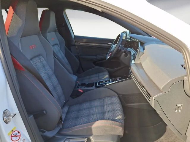 Volkswagen Golf 2.0 TSI DSG GTI