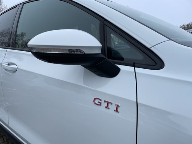 Volkswagen Golf 2.0 TSI DSG Golf VIII