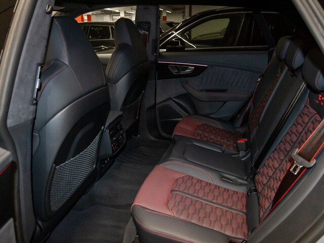 Audi RS Q8 Performance Quattro