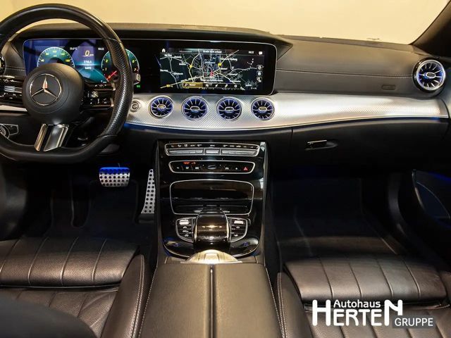 Mercedes-Benz E 300 AMG Line Cabriolet