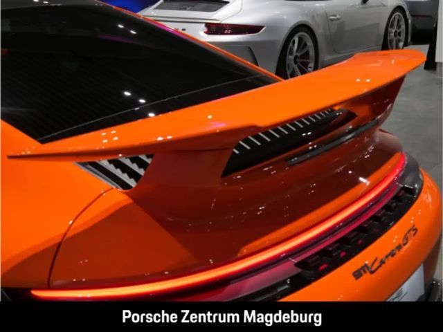 Porsche 992 Carrera Coupé GTS