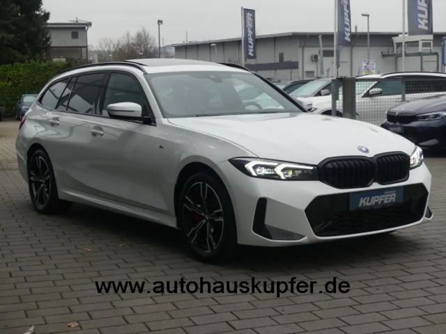 BMW 330 330e Touring xDrive