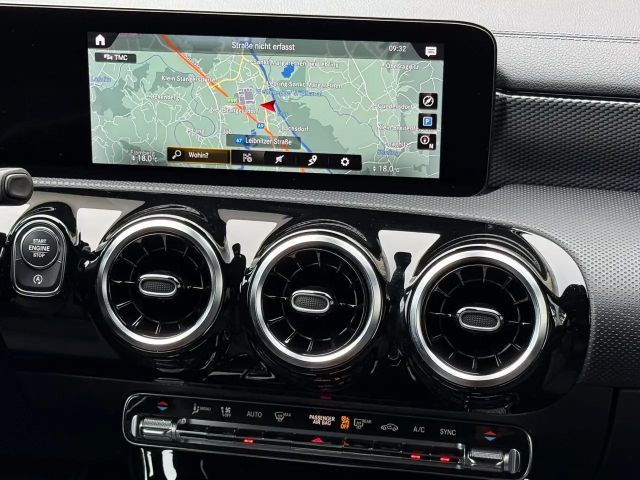 Mercedes-Benz CLA 180 Shooting Brake