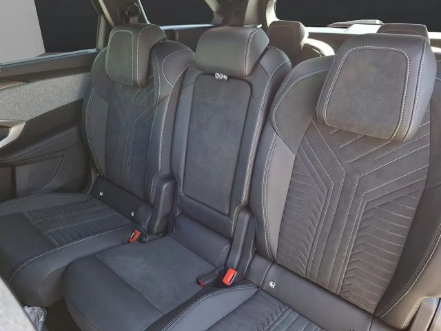 Peugeot E-5008 GT-Line