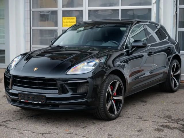 Porsche Macan S