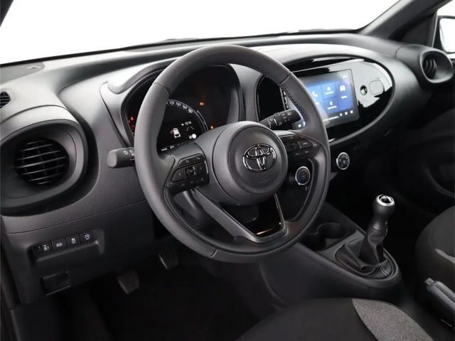 Toyota Aygo X Play