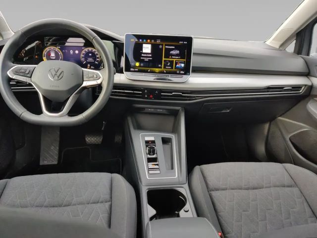 Volkswagen Golf 1.5 eTSI DSG Golf VIII Life