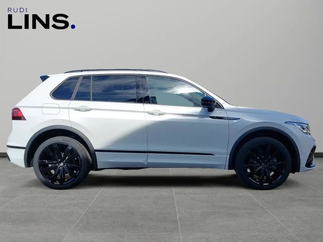 Volkswagen Tiguan 4Motion DSG R-Line